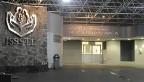 Deberán registrar doctores del Issste su entrada