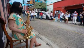 Agresor de saxofonista sigue en prisión: AMLO