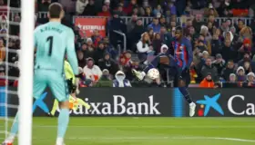 Dembelé mete gol del gane