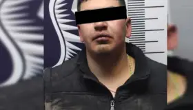 Sorprenden a ladrón dentro de vehículo; fue aprehendido por las autoridades