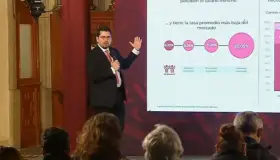 Cerró Infonavit con 966 mil créditos a pesos en 2022