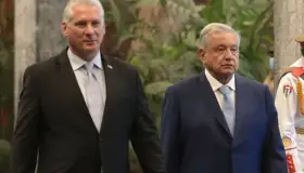 Prevén llegada de más médicos cubanos a México