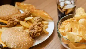 Prohíben diputados añadir grasas trans a comida y bebidas alcohólicas