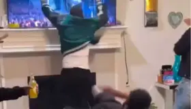 Rompe fanático de Philadelphia Eagles pantalla al ver Super Bowl&nbsp;