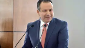 Generarán rotación de vehículos parquímetros digitales: Antonio Astiazarán