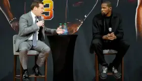 Soles presentan a Durant