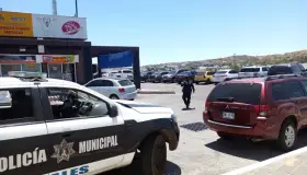 Reportan presunto ‘levantón’ frente a institución bancaria