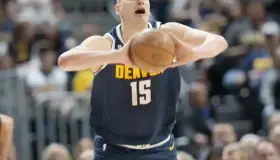 Jokic se acerca a los grandes