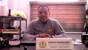 Llevan bomberos pláticas a planteles educativos