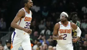 Soles ganan tercero en fila