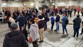 Inicia entrega de uniformes en esta frontera