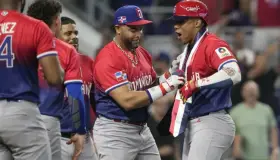 Padres guían a Dominicana