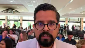 Madre de Nathan Karim continúa trabajando con normalidad