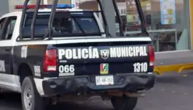 Roban expendio de cerveza; se llevan dinero y mercancía