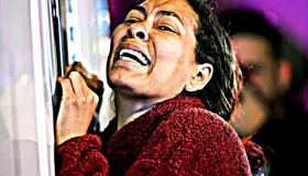 Migración los encierra… y los deja a merced de las llamas