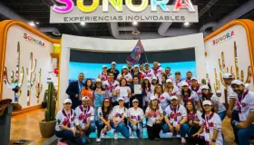 Firma gobierno convenio con “Cross Border Express”