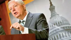 Busca senador que ejército de EU vaya por narcos a México