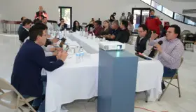 Resalta Alcalde transparencia en licitaciones de obras en FOPIN