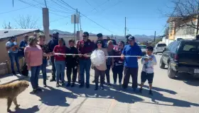 Pavimentan calle en Solidaridad con el Repuve
