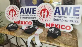 Finalizan mujeres emprendedoras taller de negocios