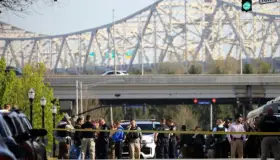 Deja tiroteo en EU 5 muertos