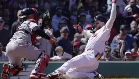 Sacude Verdugo segundo jonrón