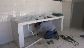 Reparan baños en escuela Ignacio Zaragoza