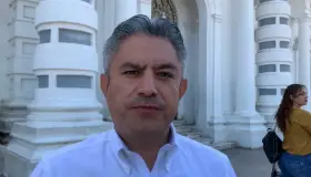 Avanza negociación con sindicatos de la Unison para evitar huelgas