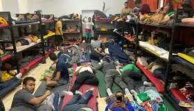 Lleno albergue San Juan Bosco por expulsión de migrantes