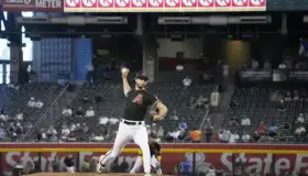 Gallen guía a D'backs