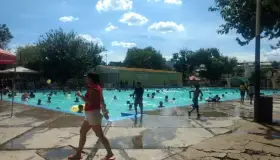 Abrirá este sábado la alberca municipal