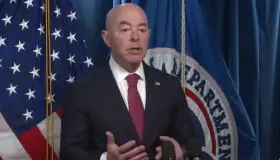 Anuncian nueva ley para remover a migrantes