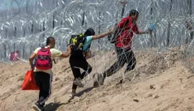 Ordena INM no otorgar permisos para tránsito de migrantes en México