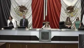 Aprueba Congreso ampliación de registro para presidente del Istai