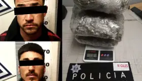 Detienen a dos en posesión de paquetes de mariguana