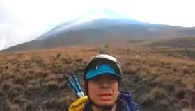 Llega cerca tiktoker a volcán Popocatépetl
