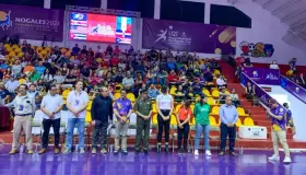 Da Alcalde bienvenida a jugadoras en inauguración