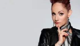 Lolita Cortés vence al miedo