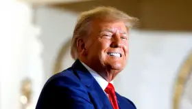 Pondrá Trump fin a ciudadanía de hijos de indocumentados en su primer día