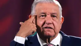 Ya tiene AMLO sustitutos para la SRE y la Segob