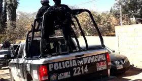 Lo agreden su suegro y sus cuñados; lo lesionan de gravedad