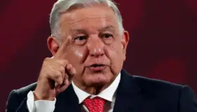 Todos tendrán luz ante ola de calor: López Obrador
