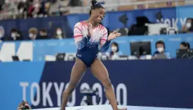 Biles vuelve a escena