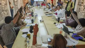 Llaman regidores al Congreso para contar con energía barata