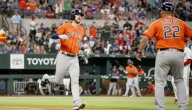 Astros vencen a los Rangers