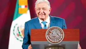Dice López Obrador que ‘espectaculares no funcionan’