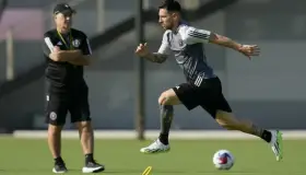Messi ya entrena