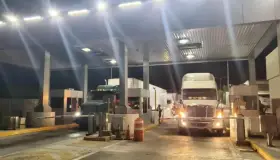 Se busca poner orden con desalojo de casetas de cobro: Durazo