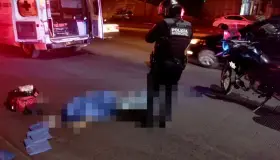 Muere persona atropellado por motocicleta