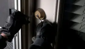 Entran a vivienda y se llevan dinero y demás artículos